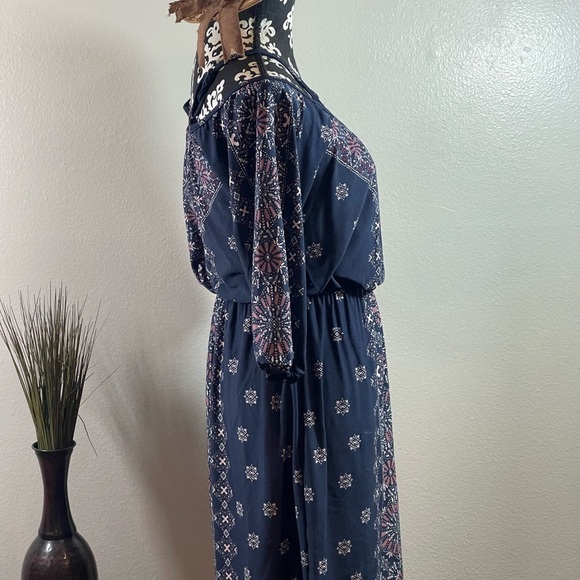 Maurices Blue and White Smocked Sundress with Raglan Sleeves - Picture 4 of 9